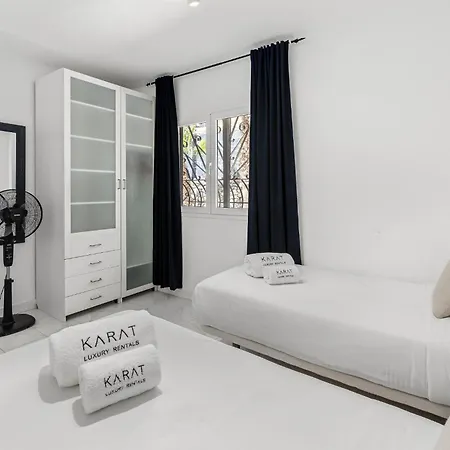 别墅 Karat La Armonia 阿德耶
